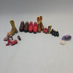 Lot Of 7 Pairs Of Bratz Shoes